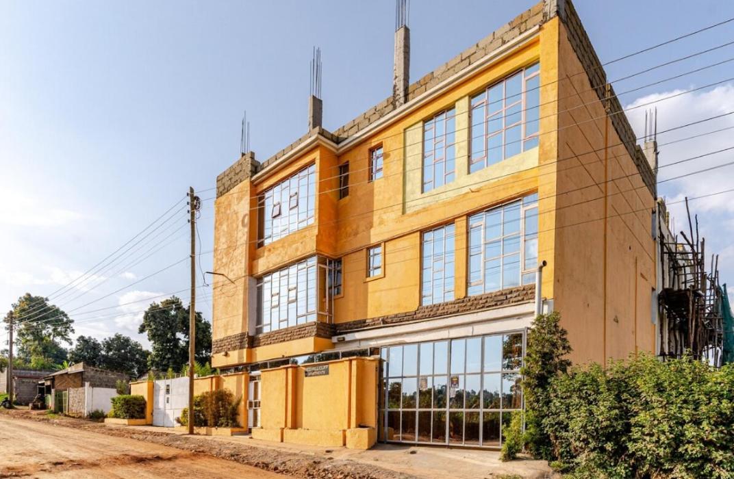 Redhill Cliff Complex * Nairobi